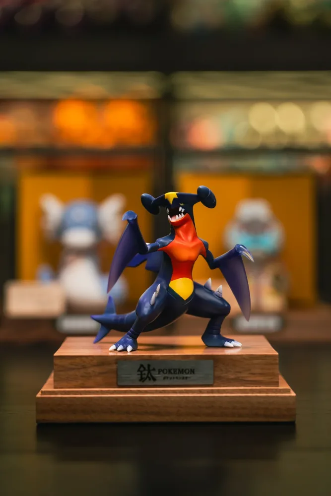 [IN STOCK] 1/20 Scale World Figure [LFG] – Garchomp