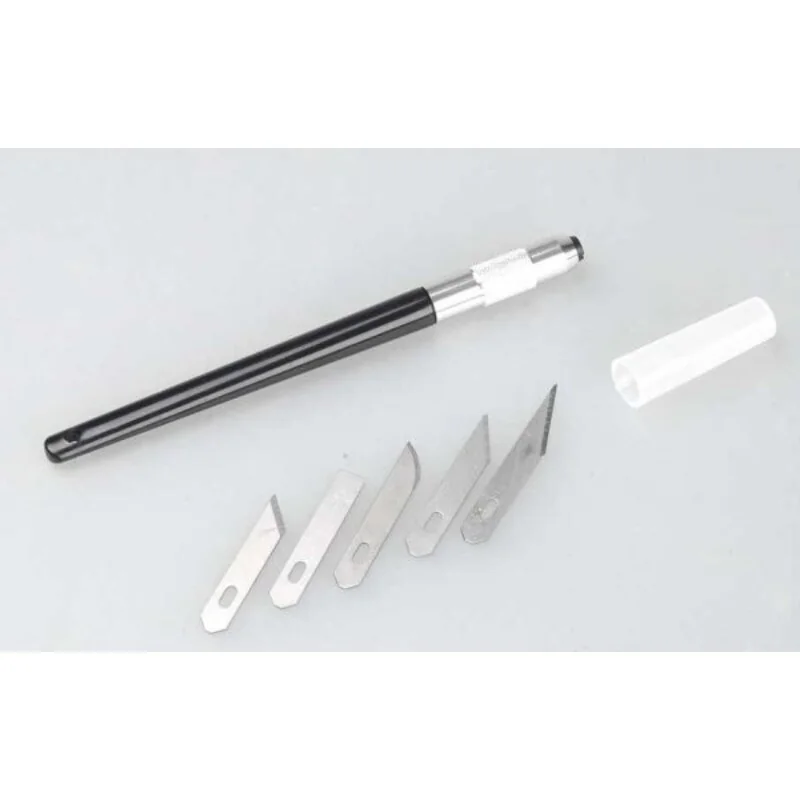 Cutter pour maquettiste