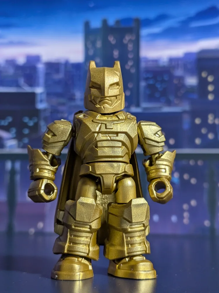 DC Hero: Justice League Defender Version 02 – Batman Armored (~4-6cm) | Blokees